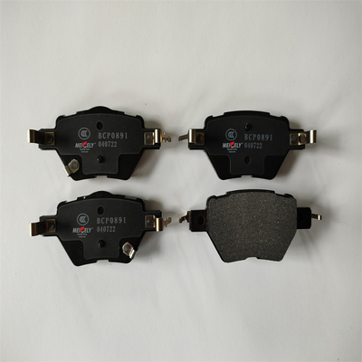 Tidak ada debu Tidak ada kebisingan 1316378100 Keramik Baru Untuk BYD Qin EV Back Brake Pad