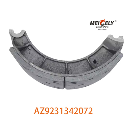 High Performance AZ9231342072 Semi-Metal Brake Shoe Assembly Untuk SINOTRUK HOWO
