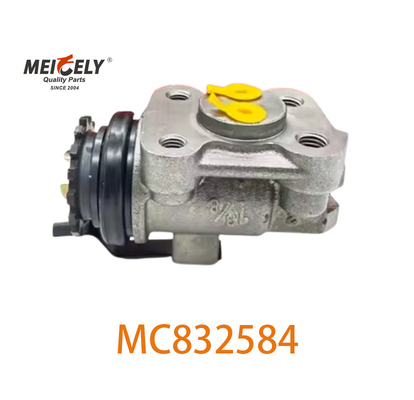 Original MC832584 Silinder roda rem MC832588 Cocok untuk MITSUBISHI FUSO