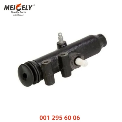 Klep Pompa Kopling Besi Cairan OEM 0012956006 Master Cylinder 0022950407 untuk FOTON