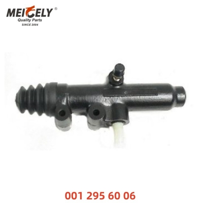 Klep Pompa Kopling Besi Cairan OEM 0012956006 Master Cylinder 0022950407 untuk FOTON