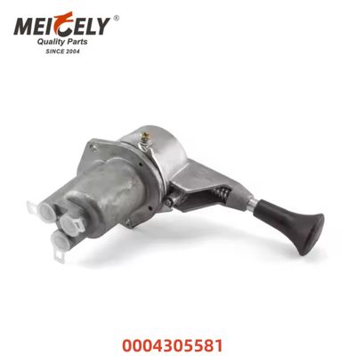 Katup rem tangan tiga arah 0004305581 0004308581 Untuk DAF / Mercedes-Benz