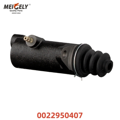 Silinder Master Kopling Truk Tugas Berat 0022950407 0002903212 Untuk Mercedes-Benz