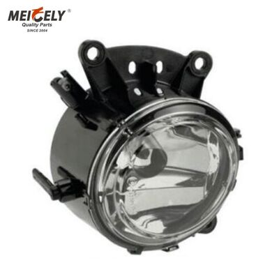 Lampu Depan Lampu Depan OEM 9608200456 Lampu Kabut R Lampu Depan Untuk Mercedes Actros MP4 F