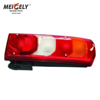 Lampu Belakang Kiri OEM 0035441803 Benz Untuk Model Kabin Mercedes Actros MP4 2500MM
