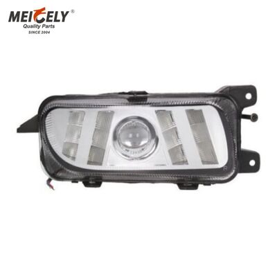 OEM 9438200156 Lampu Kabut Benz Truk Cahaya Lampu Kabut Depan Untuk Mercedes Actrocs MP3